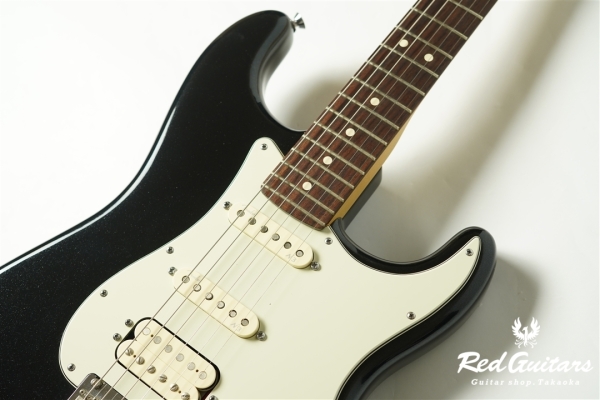 American Deluxe Stratocaster Plus HSS - Mystic Black